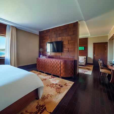 Rixos Borovoe Otel Shchūchīnsk Dış mekan fotoğraf A bedroom at the hotel