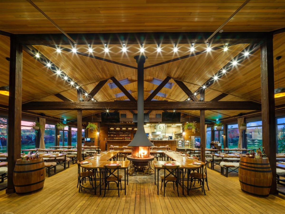 Rixos Borovoe Otel Shchūchīnsk Dış mekan fotoğraf Interior of the restaurant