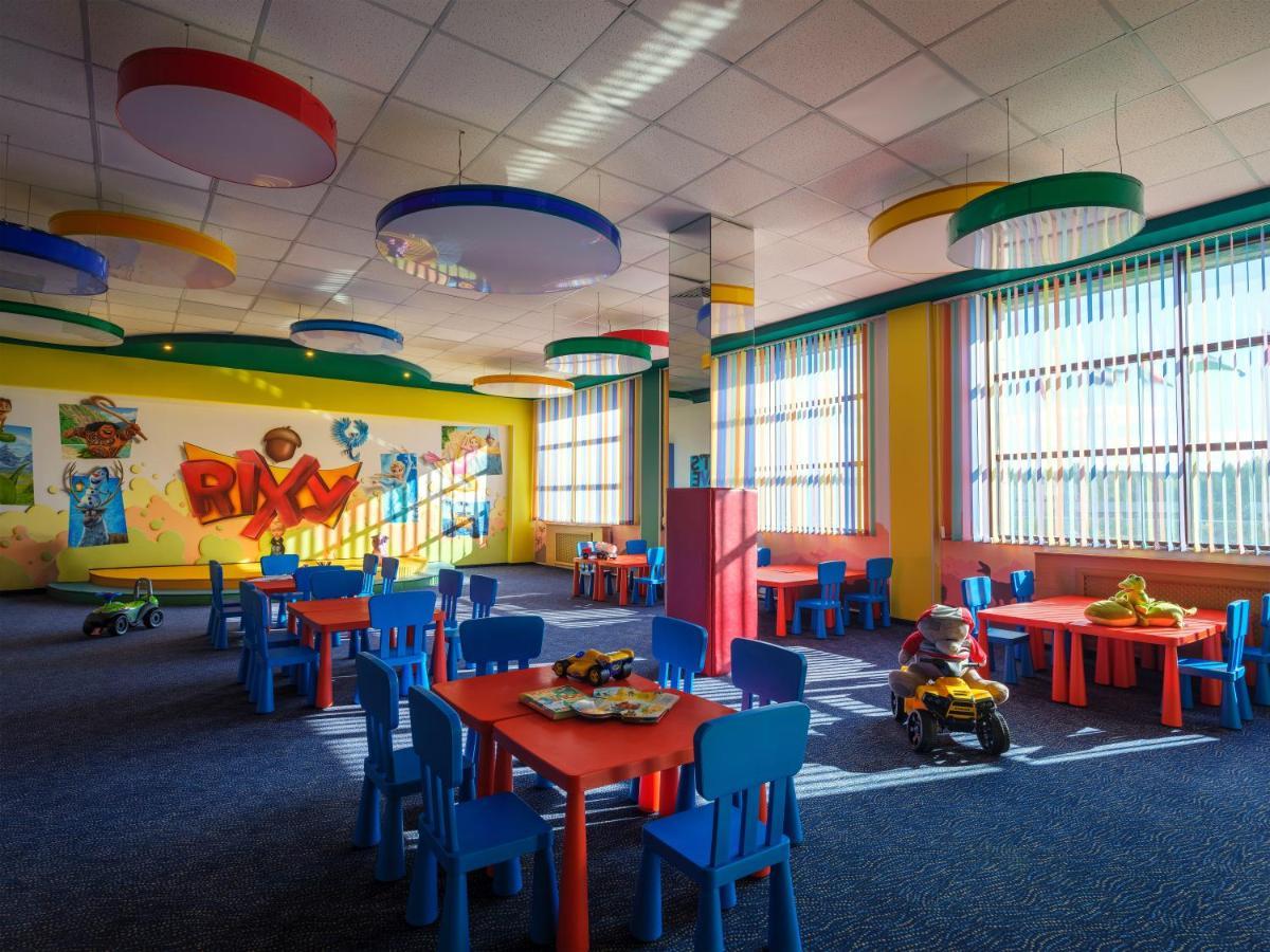 Rixos Borovoe Otel Shchūchīnsk Dış mekan fotoğraf The interior of the Legoland Discovery Centre in Oberhausen, Germany