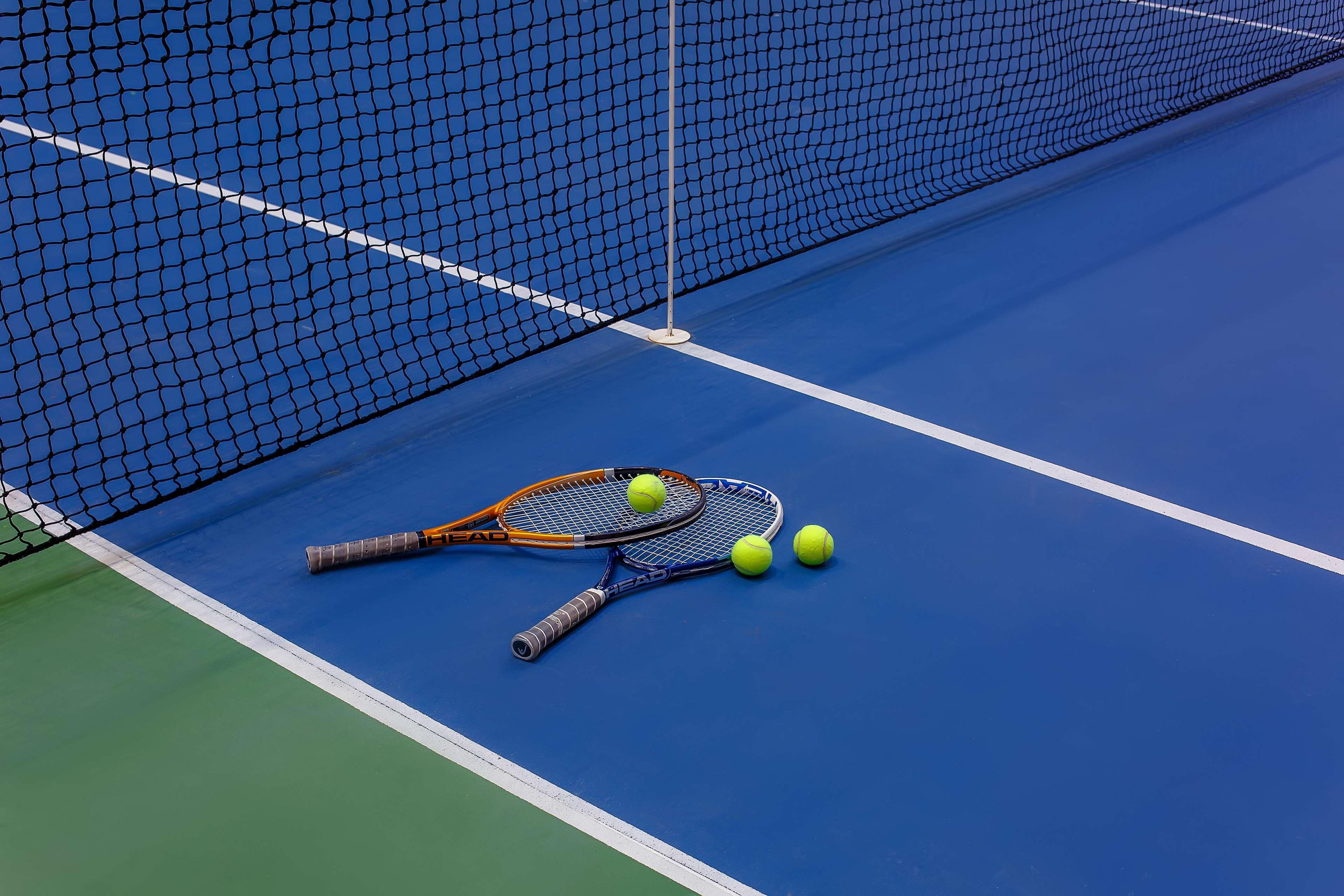 Rixos Borovoe Otel Shchūchīnsk Dış mekan fotoğraf Tennis balls and racquets
