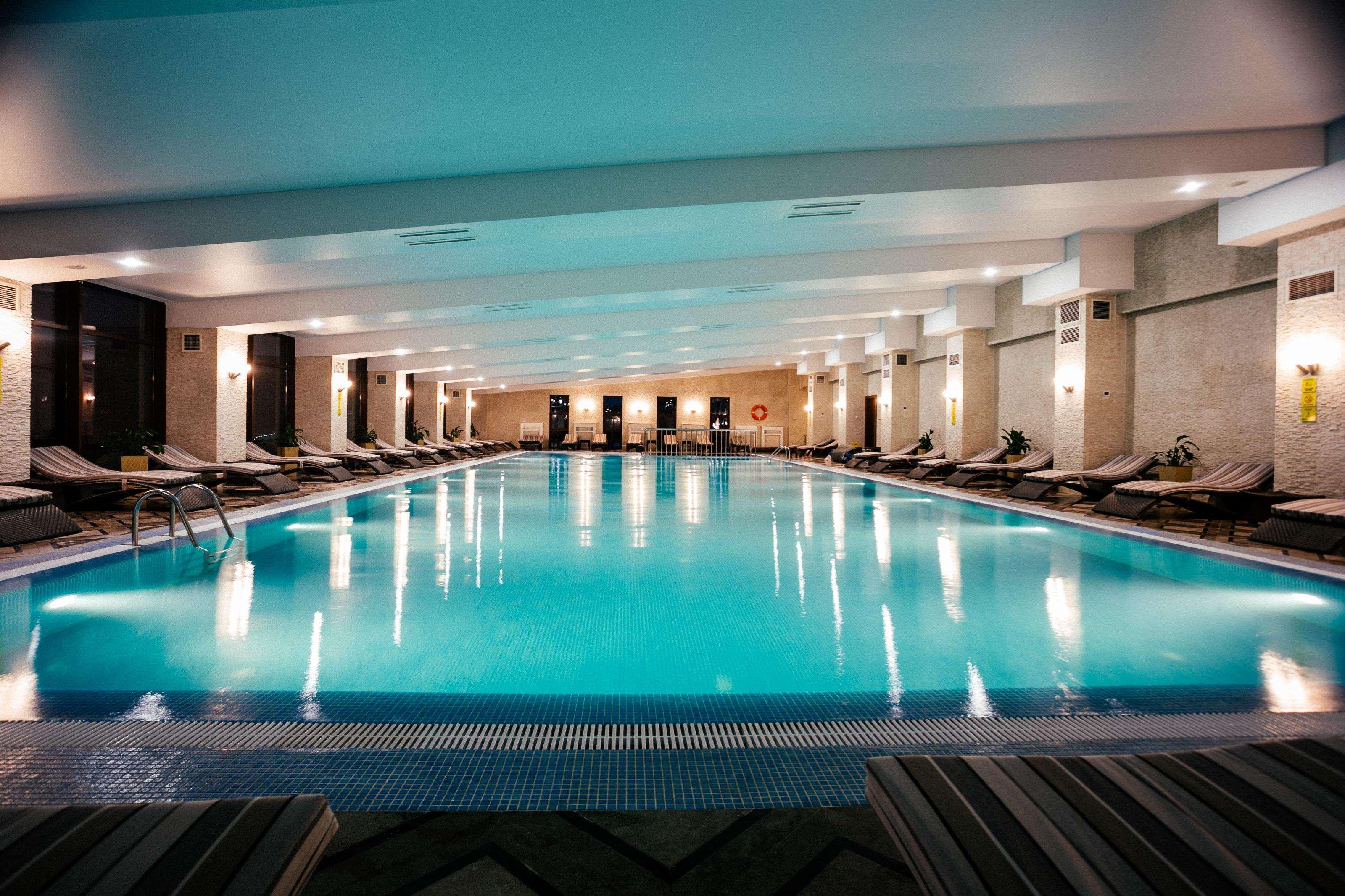 Rixos Borovoe Otel Shchūchīnsk Dış mekan fotoğraf The pool at the Radisson Blu Hotel, Bucharest
